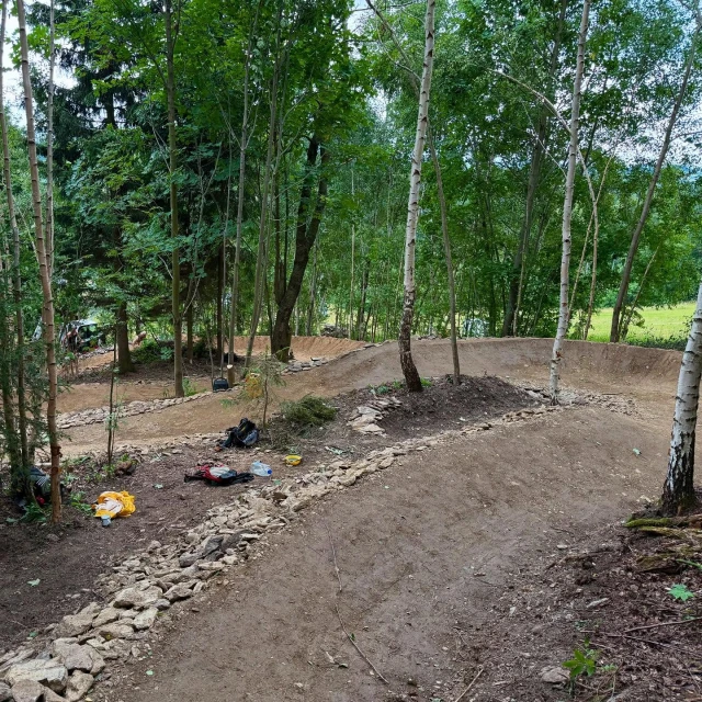 ✅ V sobotu 12.7. pro vás otevřeme 80 % trasy nového Flow Trailu Kejnos. 🤩🚵‍♀️